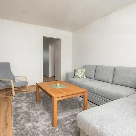 Apartmán Papiniidu *